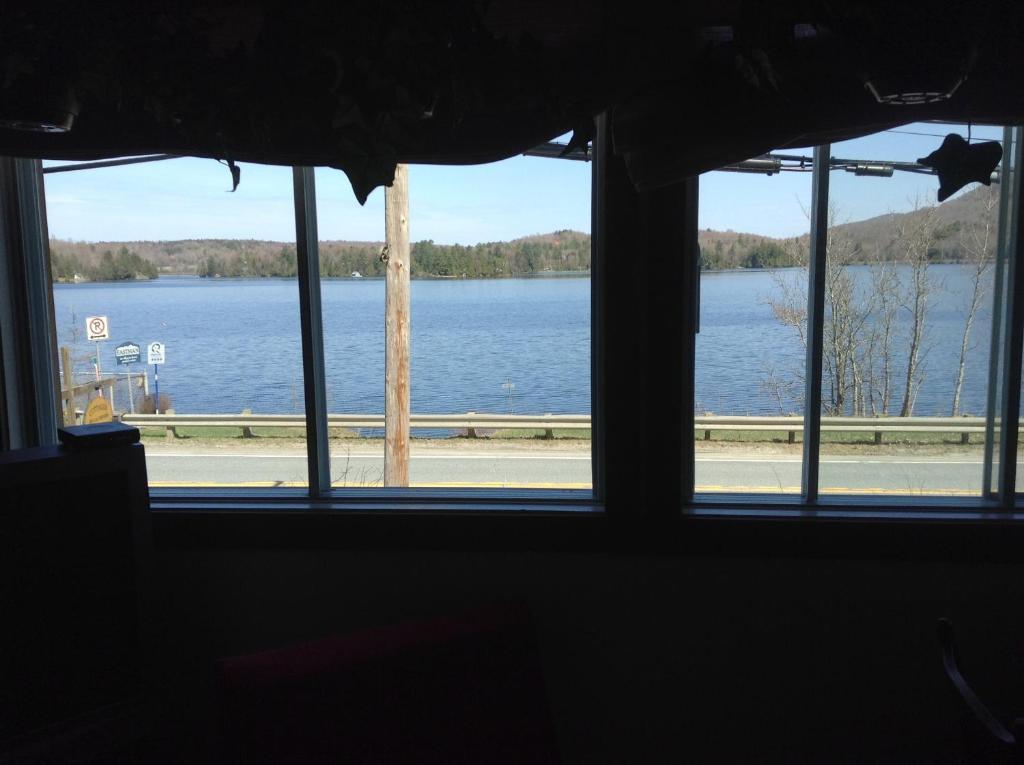 Cottages du Lac Orford, Cottage A, Côté Raquettes Cottage B, Côté Skis Eastman Quarto foto
